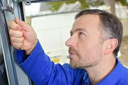 Exclusive Garage Door Service Farmingdale, NY 516-673-9321 - maintenance-side